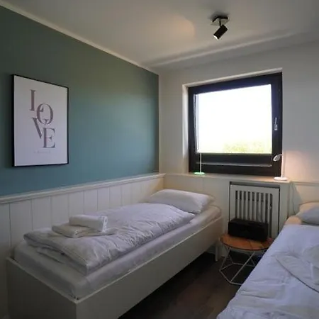 Penthouse Direkt Am Nodseestrand Apartment *